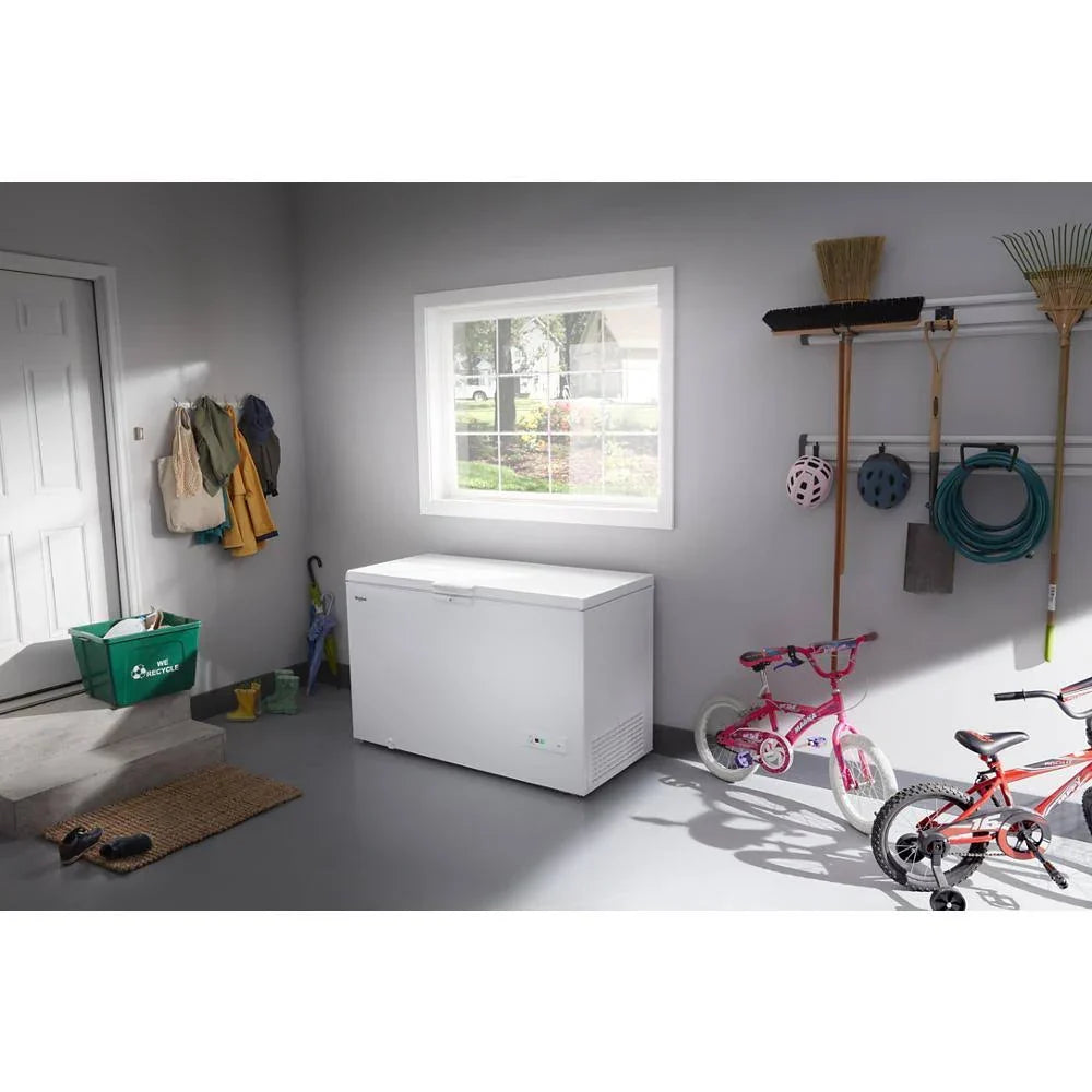 Whirlpool 16-cu ft Convertible Chest Freezer to Refrigerator with Baskets - White | WZC5116LW