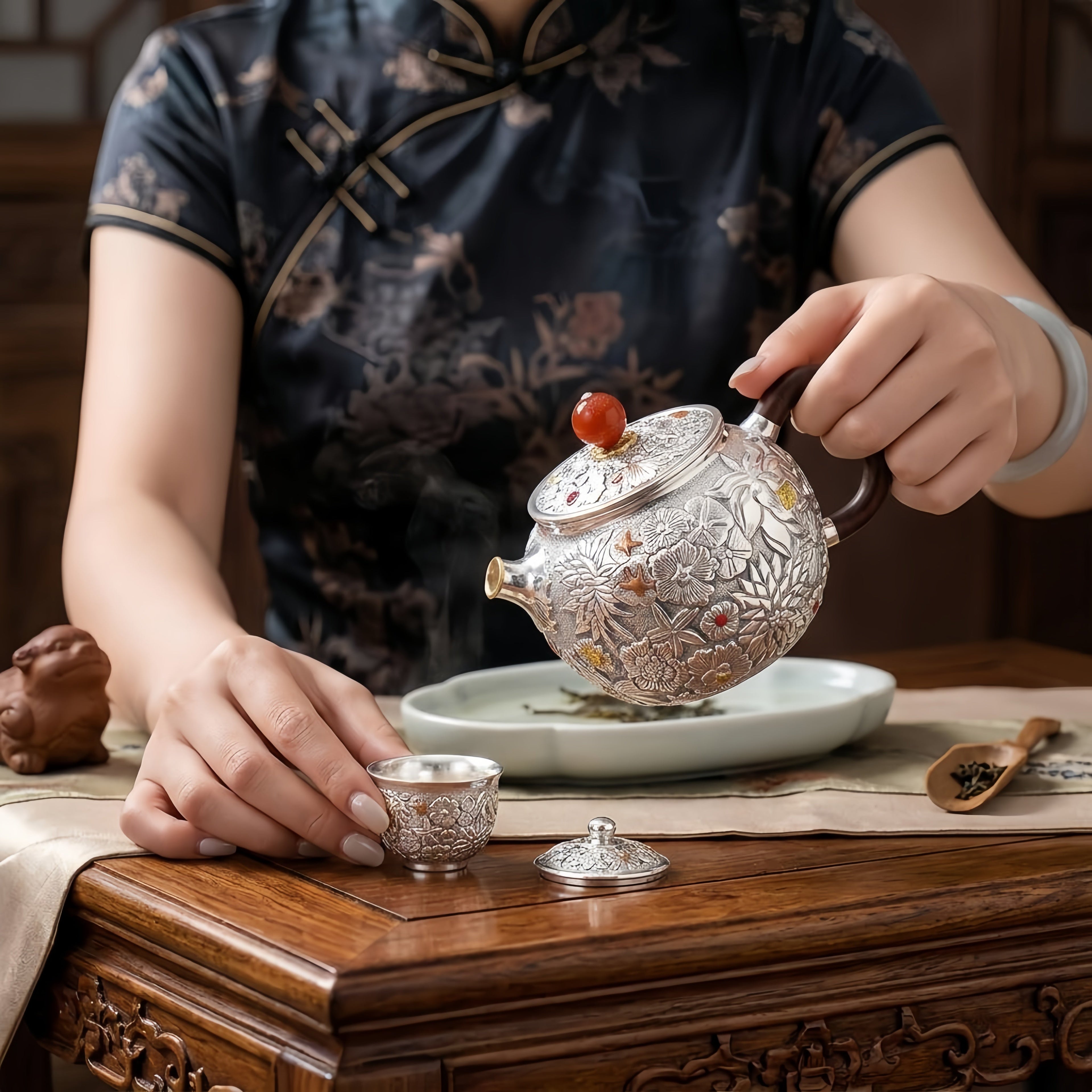 925 Sterling Silver Exquisite Floral Relief Silver Teapot Featuring Wood Handle and Vibrant Red Accent - Handicraft
