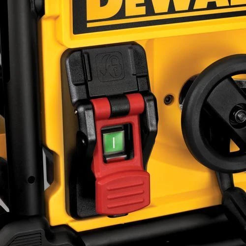 DEWALT 10 Inch Table Saw, 32-1/2 Inch Rip Capacity, 15 Amp Motor, With Rolling