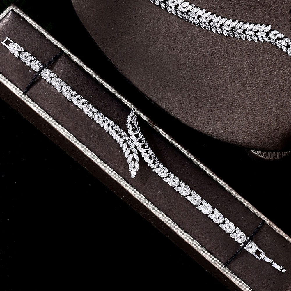 3A Zircon Jewelry Micro Set Full Crystal Necklace And Earrings 4 Piece Set For Weddings And Banquets